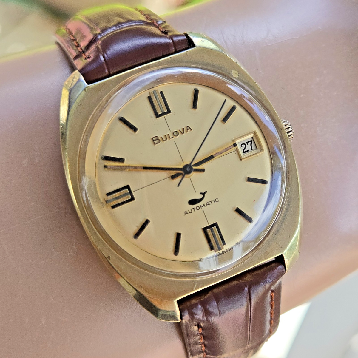 Vintage Bulova Gold Clipper 