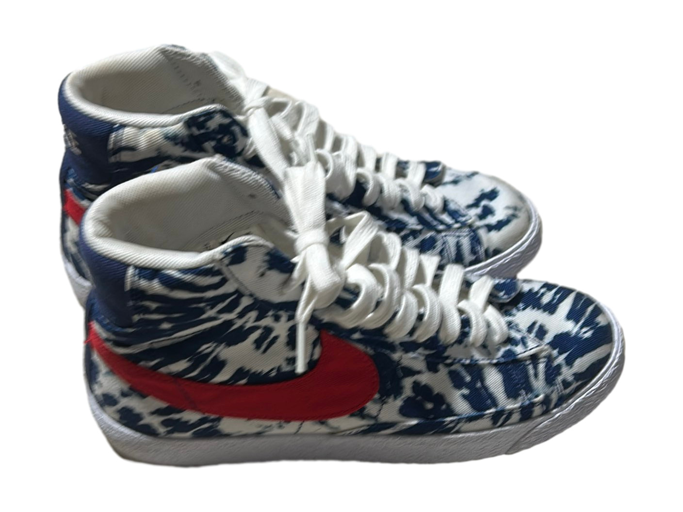 Nike Blazer Mid 77 Blue Red Tie Dye Canvas CZ7874-600 Youth Size 7 Sneaker
