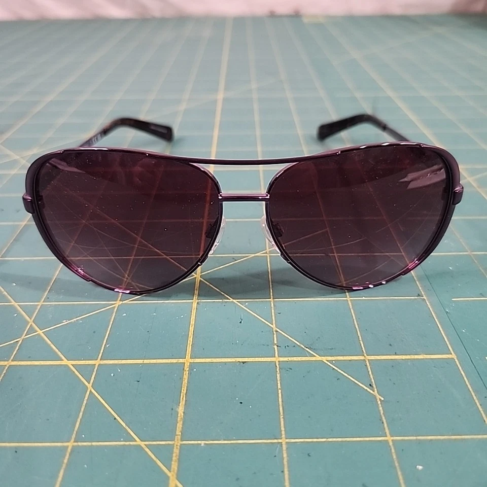 Gafas de sol Michael Kors MK5004 Chelsea 11588H ciruela aviador con degradado borgoña Foto 3 de 4
