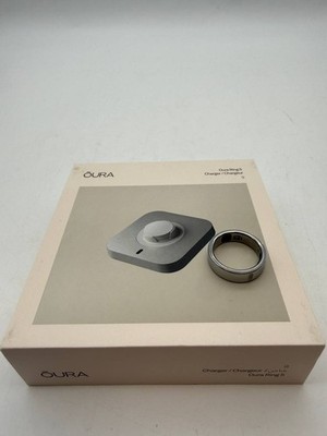 Oura Ring 5 (Oura Ring Gen 5) Fitness Ring - Silver - Size 9 or 10 New w charger