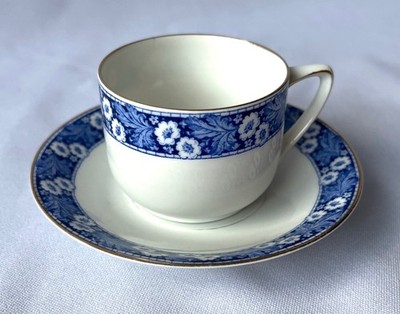 Mokkatasse Sammeltasse P.S.A.G. Schönwald Goldrand blaue Blumen antik 1911-1927