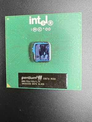 Intel Pentium III P3 800 SL4CD 800/256/133/1,7V Socket S370 CPU GHz