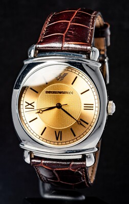Emporio Armani (AR-0264) beige Herren Quarzuhr -- funktioniert, 42x46mm Gehäuse