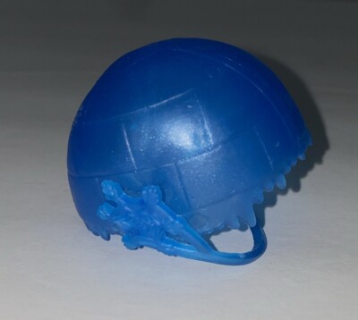 MonsterHigh Abbey BominableBlue Ice Helmet From Skultimate Roller  Maze