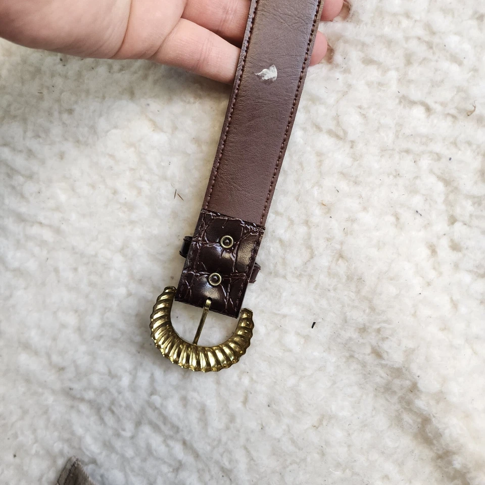 Vintage Faux Patent Brown Leather Belt Gold Hardware Statement Fashion - Изображение 3 из 4