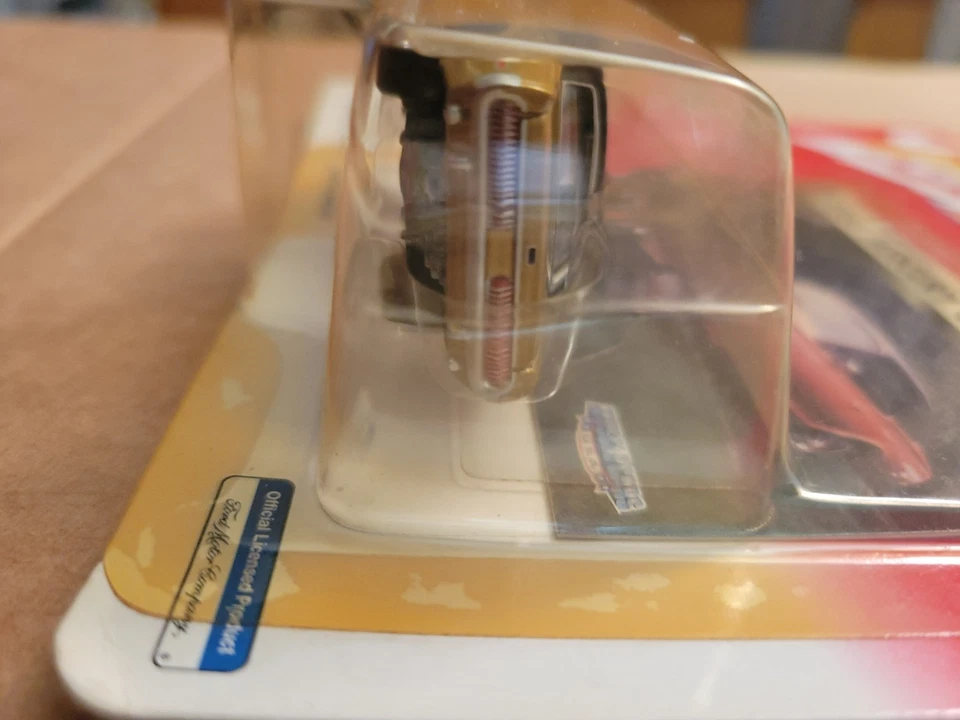 1968, 68 Mercury Cougar XR7 Johnny Lightning Muscle Cars USA brown w/h black top - Image 3 of 4