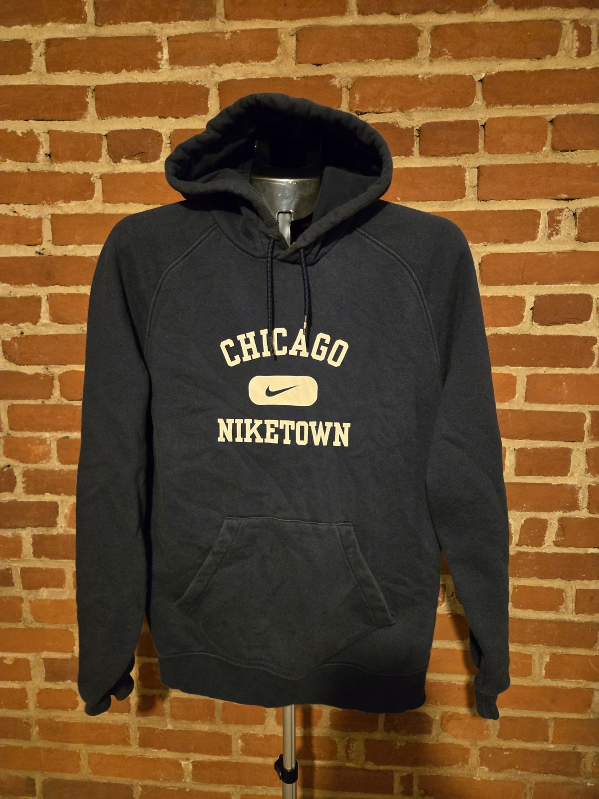 Nike Vintage Y2k Chicago Niketown Hoodie Men’s Medium Blue Pullover Sweatshirt