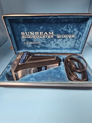 Vtg 1973 Sunbeam Shavemaster & Groomer Corded Electric Shaver Case USA