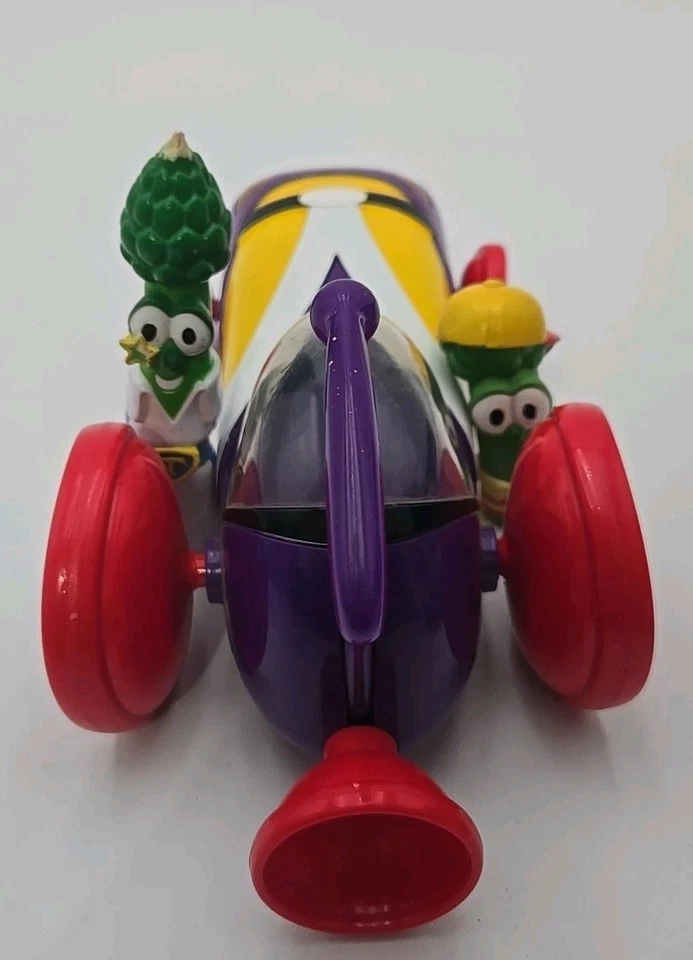 Coche móvil VeggieTales Larry 2003 caja azul luces sonidos espárragos Archibald  Foto 4 de 4