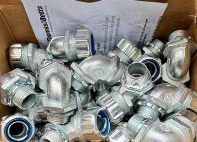 (25-Pk) Thomas & Betts 90 Deg Flexible Conduit Connector Liquidtight 1/2'' 5252