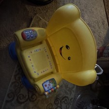Fisher-Price Laugh  Learn Smart Stages Chair Interactive Musical, Yellow