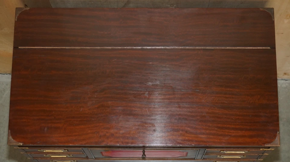 BONITA CÓMODA VINTAGE DE LATÓN CAOBA Y CUERO SANGRE DE BUEY CAMPAÑA MILITAR Foto 4 de 4