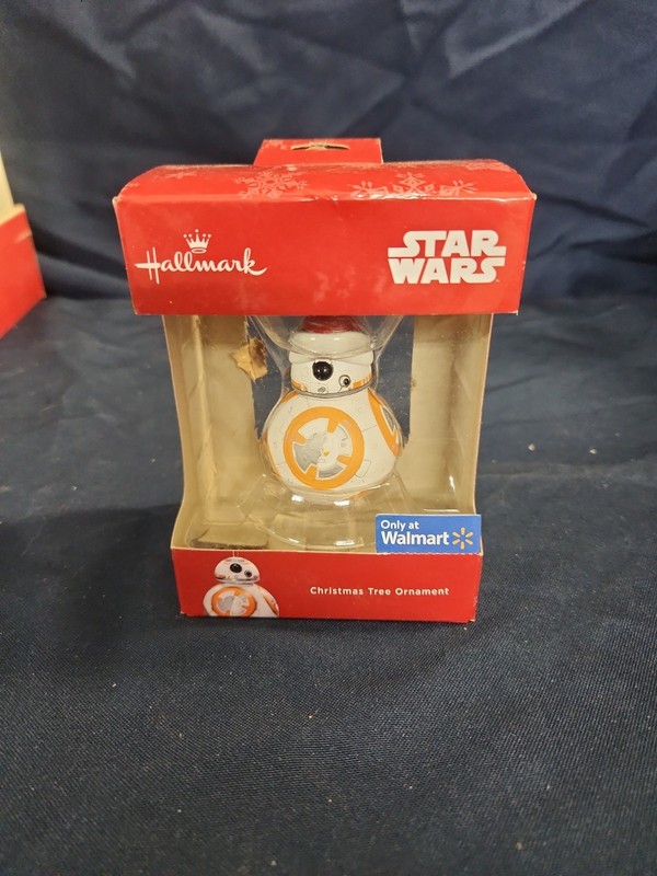 Hallmark Star Wars Ornament BB8