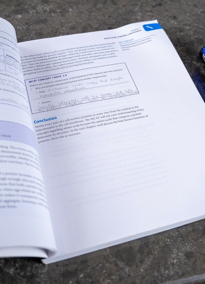 kaplan MCAT complete subject review + MCAT prep lesson book + MCAT