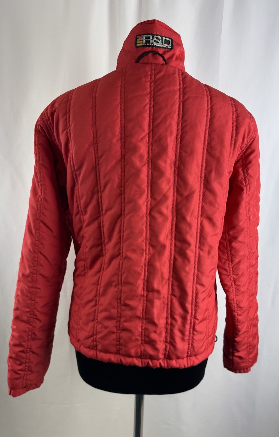 Peak Performance Red Grey Reversible Light Women’… - image 4