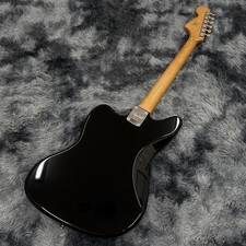 Squier Classic Vibe 70s Jaguar E-Gitarre 24 Inch Scale Laurel Neck Black