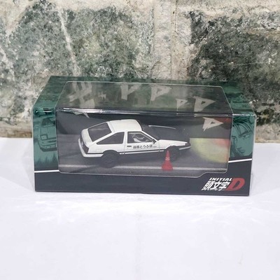 HobbyJapan 1:64 Initial D Toyota AE86 Trueno GT Apex Fujiwara Takumi Diorama Set