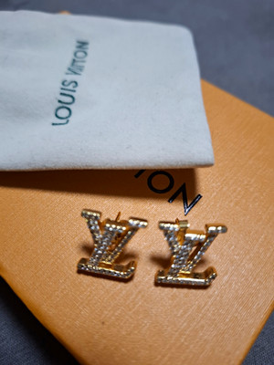 Louis Vuitton LV Ohrstecker goldfarben mit Kristall, signiert, Verschluss