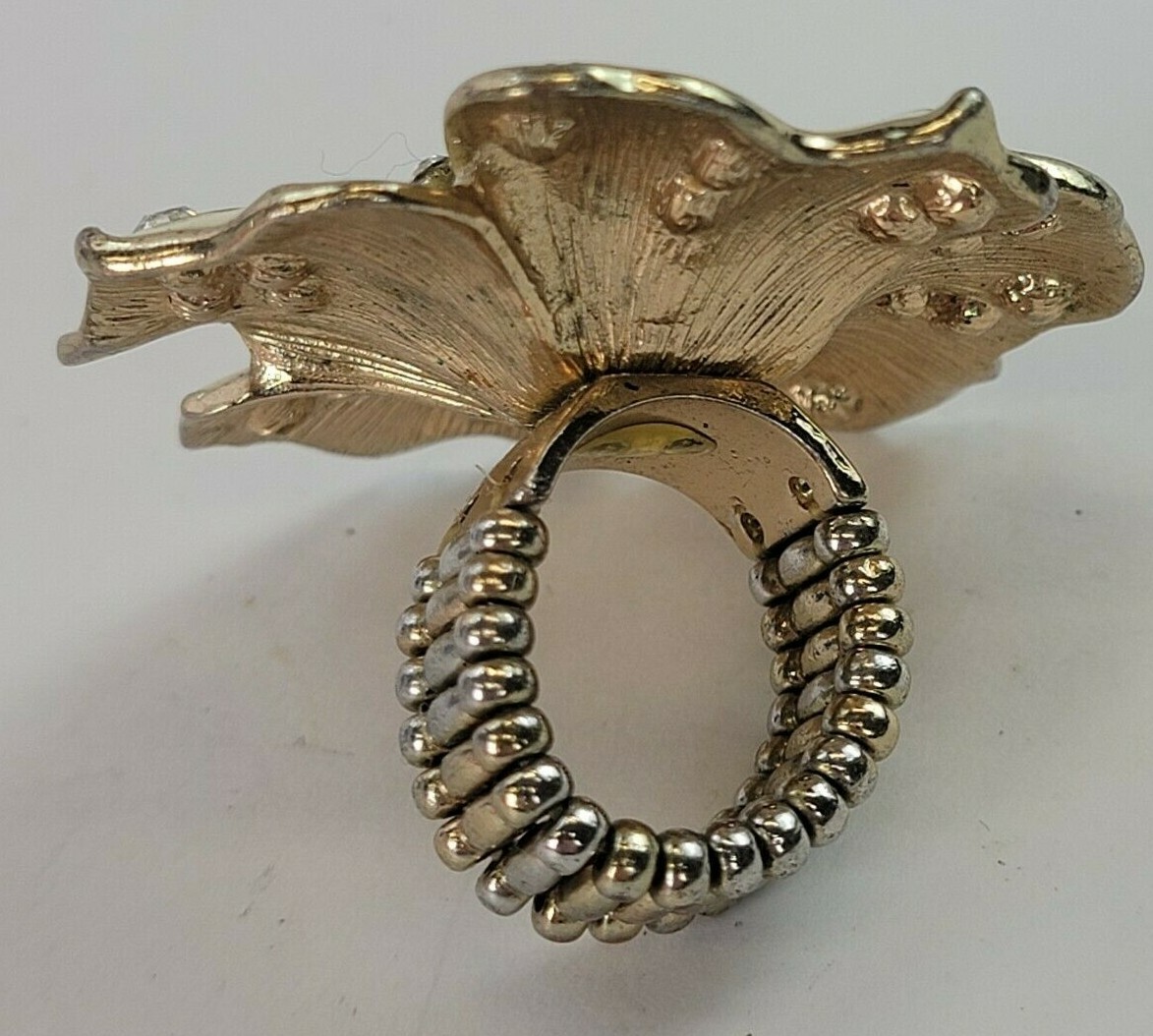 Flower Statement Cocktail Ring Stretch Cream Enam… - image 3