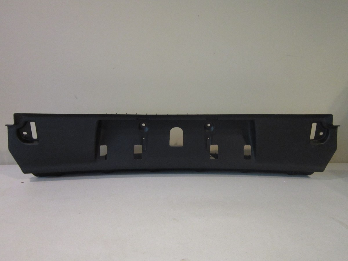BMW TRANK LOADING BOOT SILL COVER 9801185 | eBay