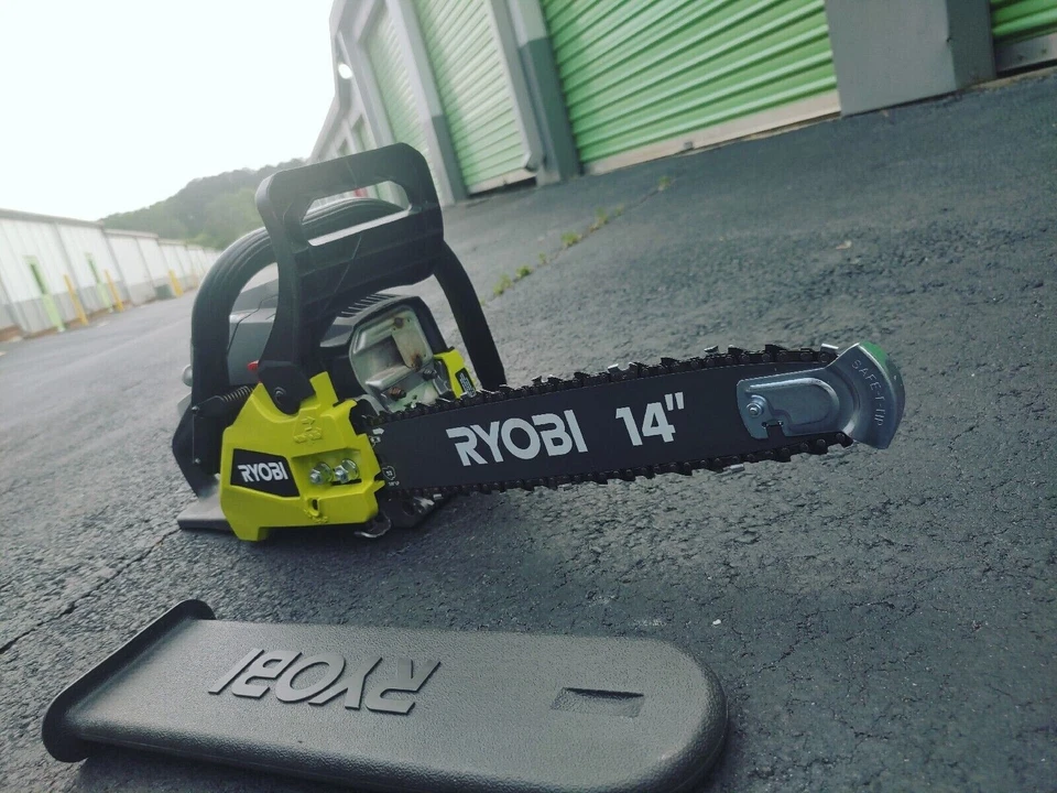 Motosierra a gas Ryobi RY3714 2 ciclos 14" 37cc Foto 4 de 4