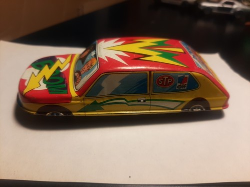 Voiture jouet espagnol en tôle de la marque Jyesa