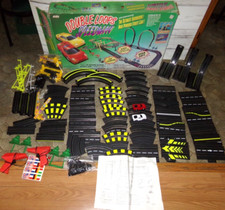 Vintage Artin Double Loops Dare Electric Road Racing Track