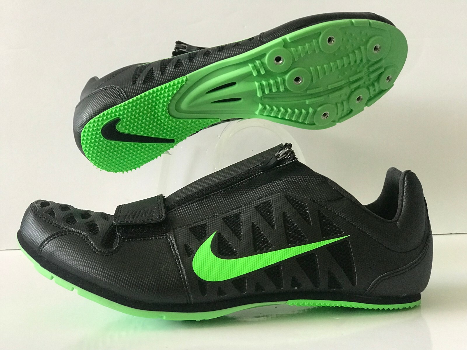 nike lj spikes