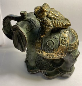 Chinese Bronze Elephant Bronze And Brass Toad Ridinding Money Rich Statue