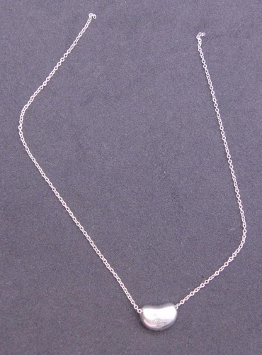 Tiffany & Co. Elsa Peretti Bean Sterling Silver 925 Pendant Necklace N731