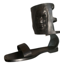 Beautiful Ganor Dominic Flat sandals in black Italian Leather