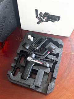 Zhiyun Weebill S Gimbal per fotocamere