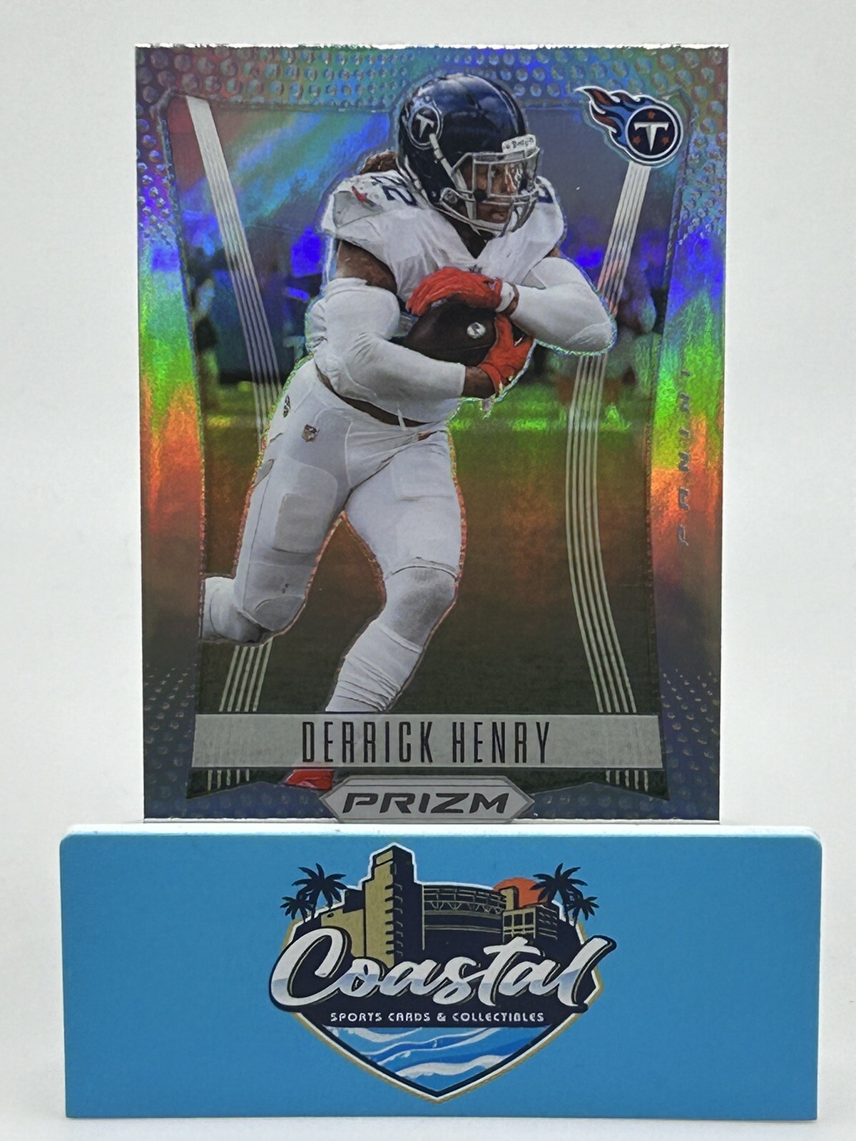 DERRICK HENRY 2022 PANINI PRIZM FOOTBALL FLASHBACK SILVER