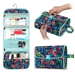 cosmetic hanging organizer