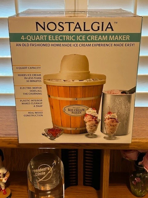 Nostalgia 4 Quart Ice Cream Maker - New in Box (never opened)