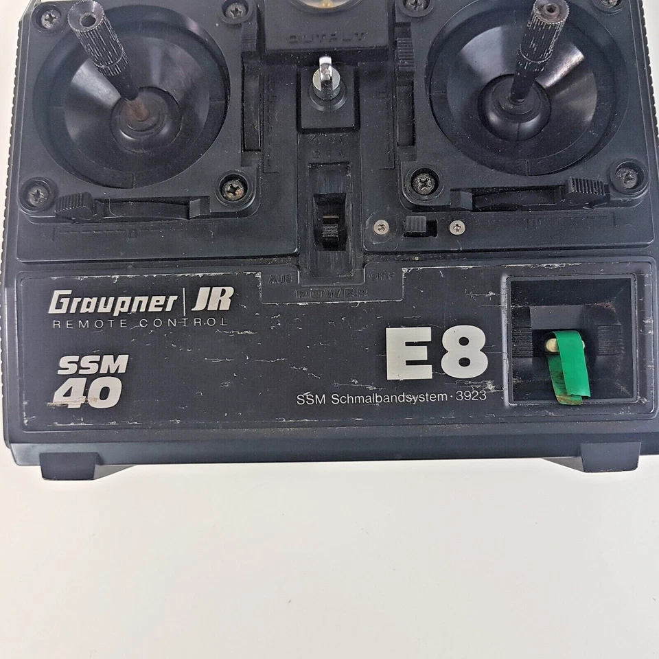 Graupner JR SSM40 E8 RC 8 Channel Transmetter 40 MHz Vtg et SANWA Dash AM 26 MHz - Photo 4/4