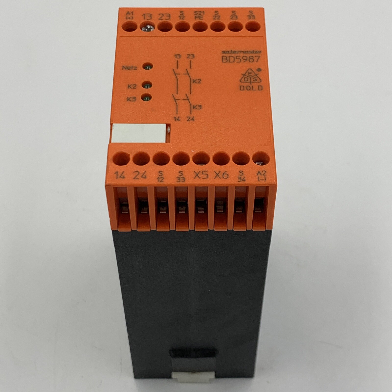 E.Dold & Sohne BD5987.02/001 Emergency Stop Module Safety Relay Used