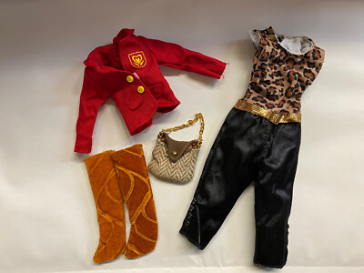 Qualität Puppen roter Blazer Overall Hose Outfit für Puppen UK Verkäufer