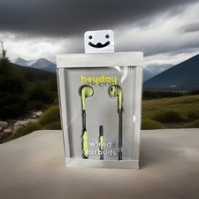 Heyday Wired Earbuds w/ Microphone 3.5mm Aux Jack Headphones PASTEL LIME NEW 