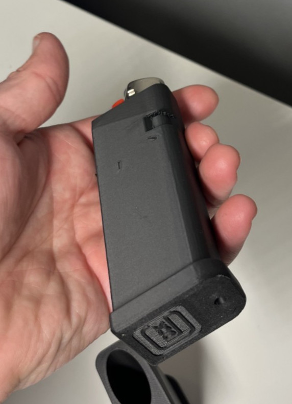 Novelty Glock Magazine Lighter Case &ndash; Matte Black - Tactical Smoking Accessory
