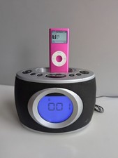 Reddmango Angora BR310 iPhone Docking Wecker UKW Radio mit Netzteil 