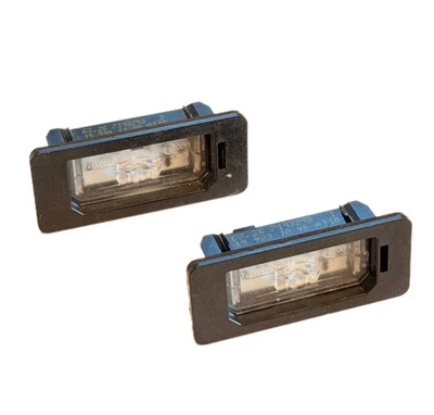 2x NEU Original BMW LED Kennzeichenleuchten Nummernschildbeleuchtung 63267193293 - Bild 1 von 4