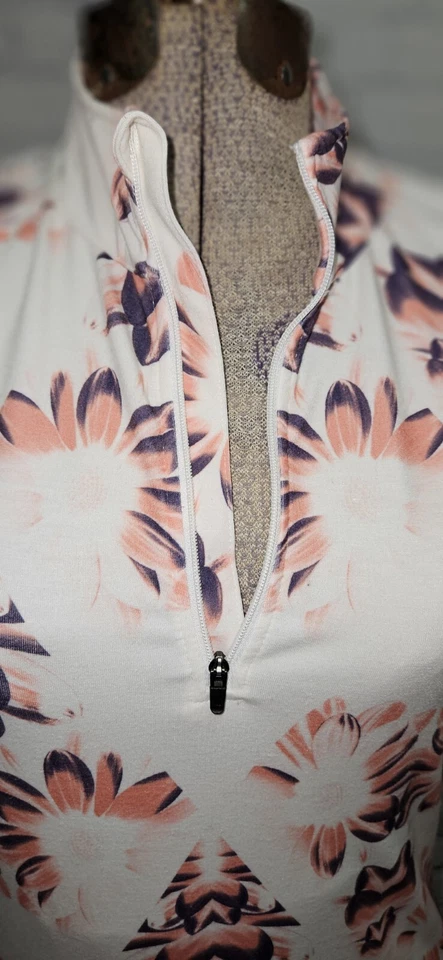 Pullover Burton para mujer Dry Ride Hi Low 1/4 cremallera talla pequeña floral rosa y marfil Foto 4 de 4