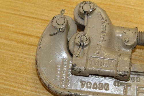 Vintage Trimont No.2 Pipe Cutter 1/4" - 2". Made in Roxbury Mass. - Picture 7 of 7