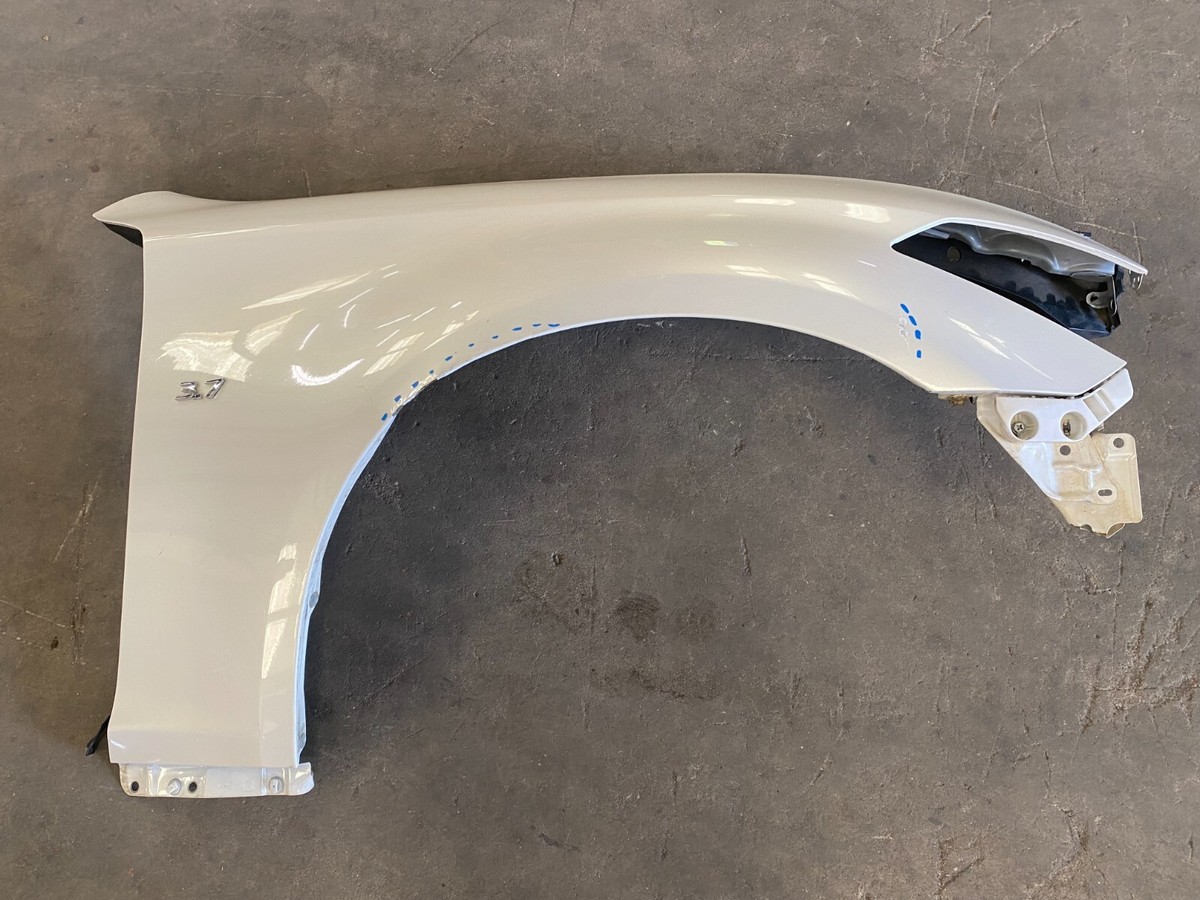 2015-2019 Infiniti Q70 Right Passenger Side Fender Panel OEM