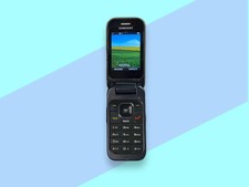Vintage Y2K Samsung Flipphone. Works