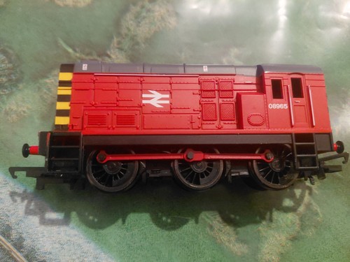 HORNBY CLASS 08965 BRITISH RAILWAYS RANGIERLOK ROT DCC WERKSEITIG AUSGESTATTET | Condition: Used