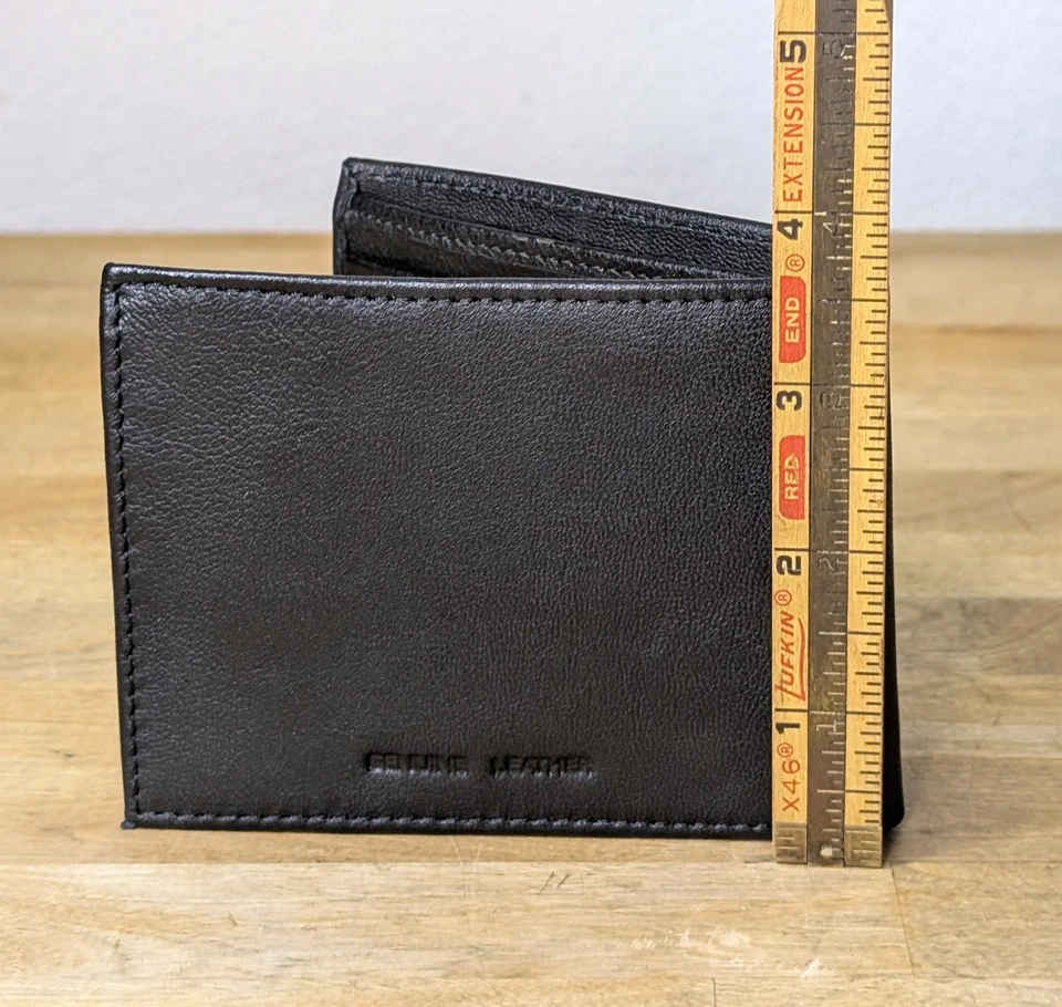 Cartera plegable True Religion para hombre negra de cuero genuino protector RFID Foto 4 de 4