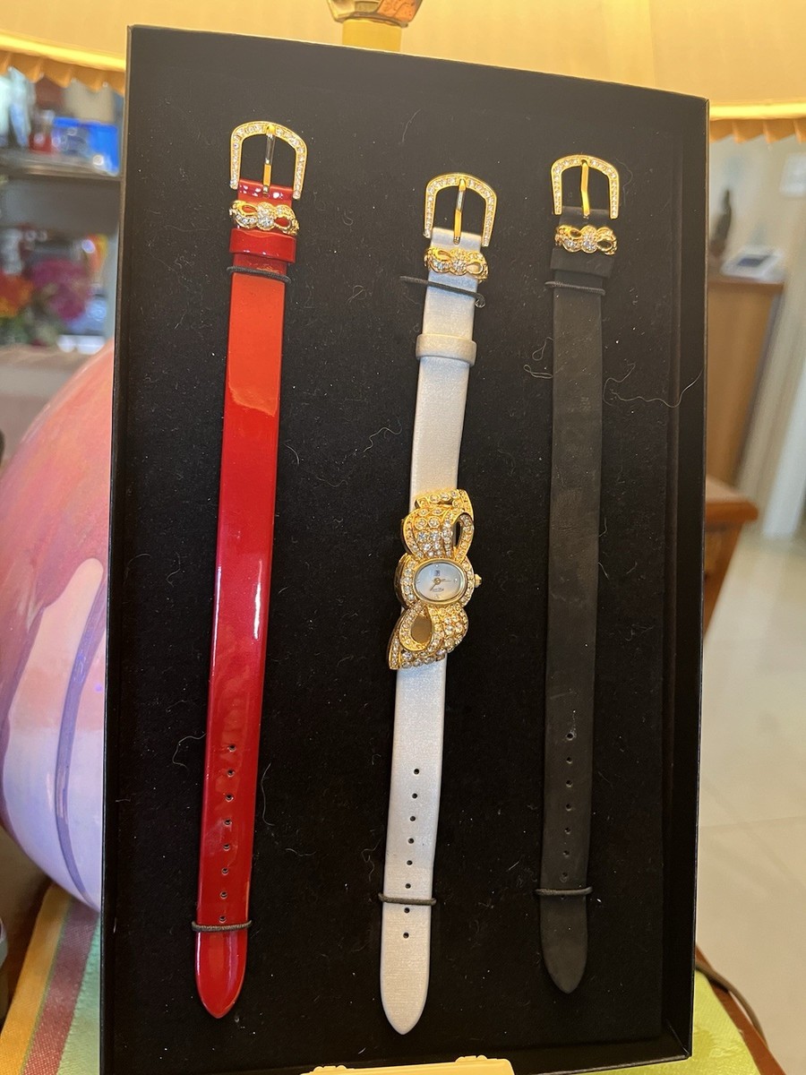 Victoria Wieck Gold Tone Crystal Bow Watch With 3  display picture 2
