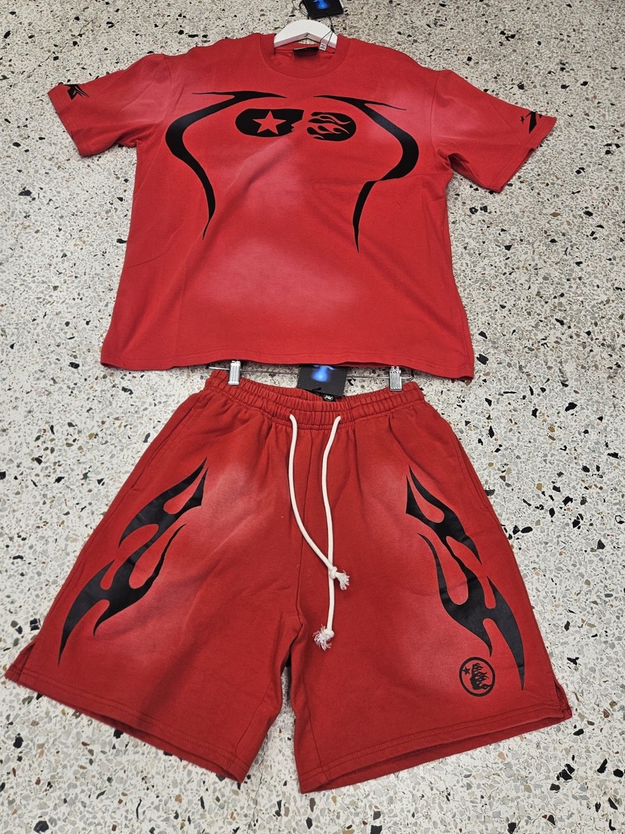 Hellstar Men's Graphic T-Shirt & Shorts Set, Crew Neck, Drawstring